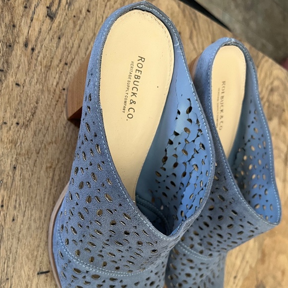 Roebuck & Co Shoes - Picture 3 of 10